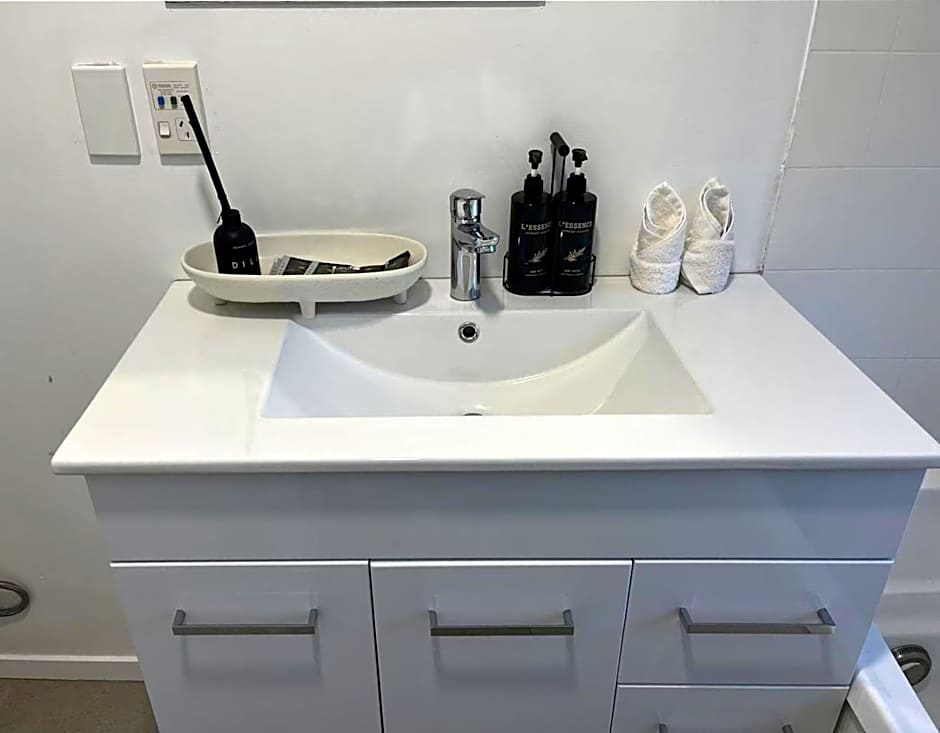 AAA Northlands Motel