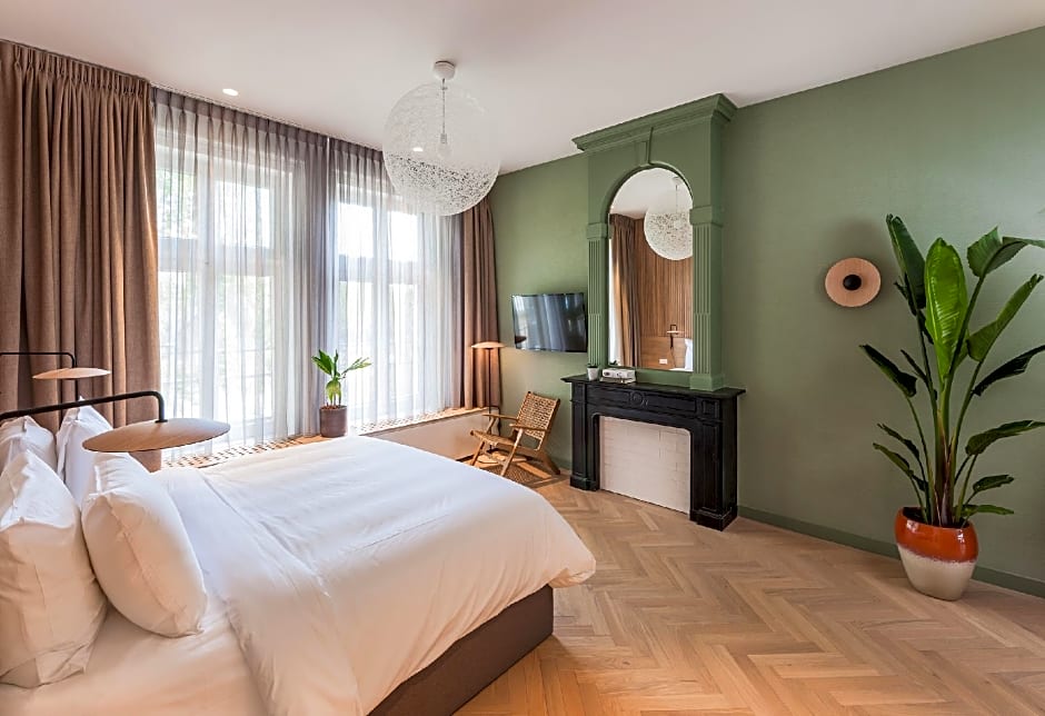 Photo 1 of 7 of Villa Suite