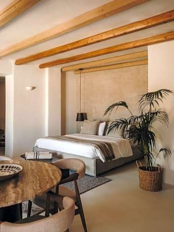 Unique Two Bedroom Suite Sea View