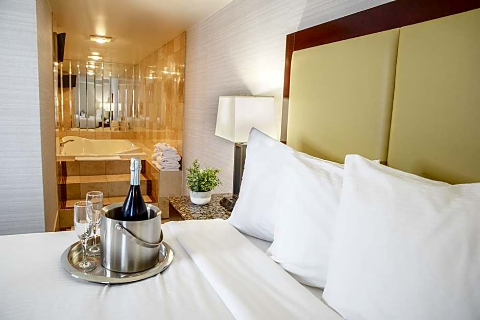 The Madison Concourse Hotel