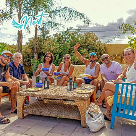 Los Amigos NEST hostel