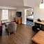 Hampton Inn & Suites Asheville Airport