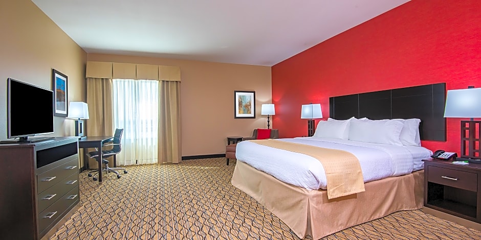 Holiday Inn Salina By IHG
