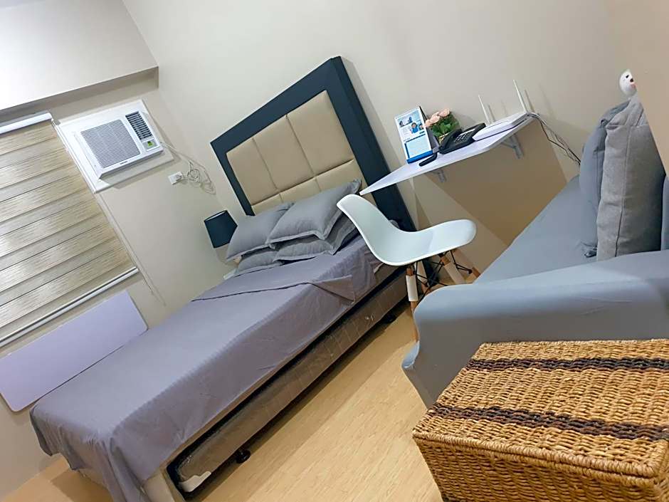 CunduNiAia Sunvida Tower Condominium Unit Across SM Cebu