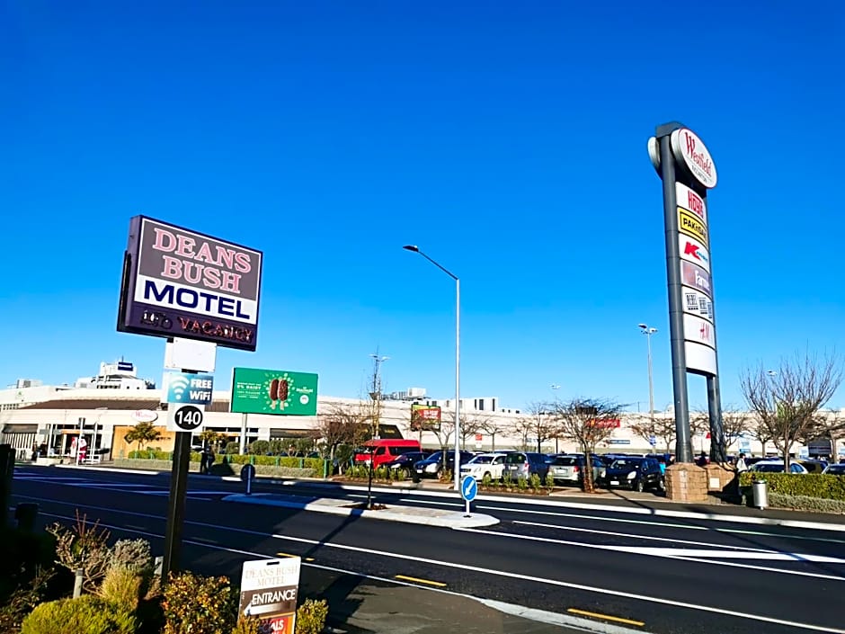 Deans Bush Motel