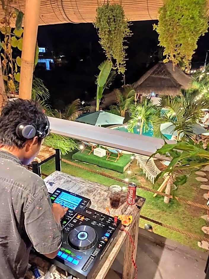 Clandestino Hostel Canggu