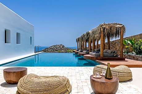 Charisma Hotel and Wellness Club