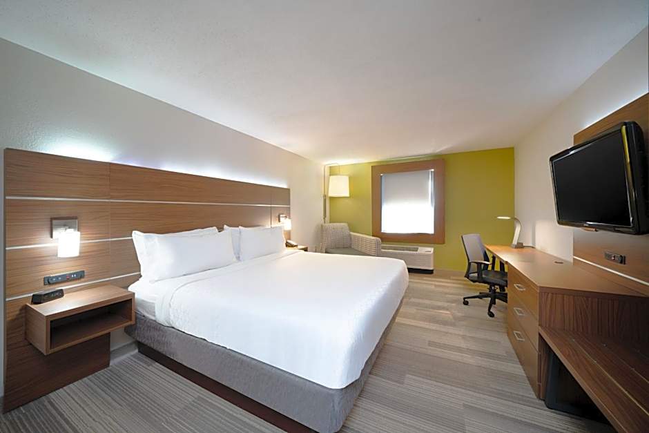 Holiday Inn Express Prince Frederick By IHG