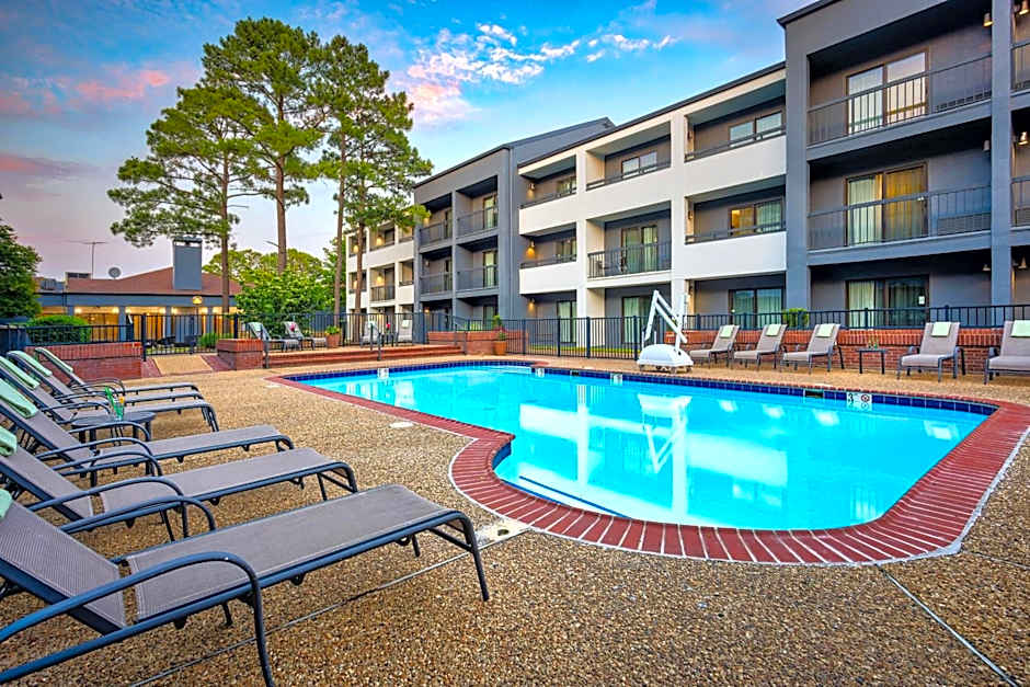 Courtyard by Marriott Hampton Coliseum Central