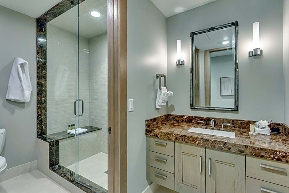 Stein Eriksen Residences