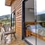 Lakeside Cabin - Villas Mornas: Nature, Jacuzzi