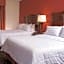 Hampton Inn By Hilton And Suites Woodstock