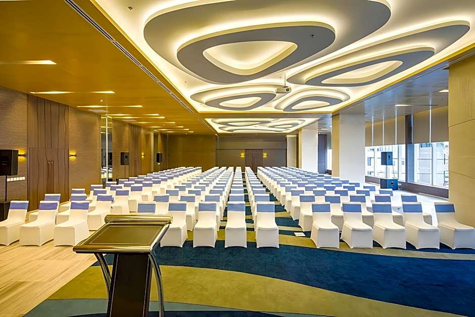 Liberty Central Nha Trang Hotel