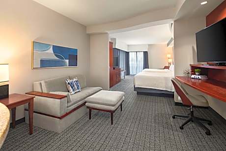Queen Suite with Two Queen Beds and Sofa Bed