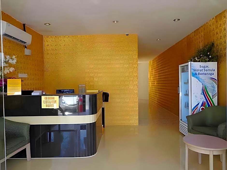 F Hotel