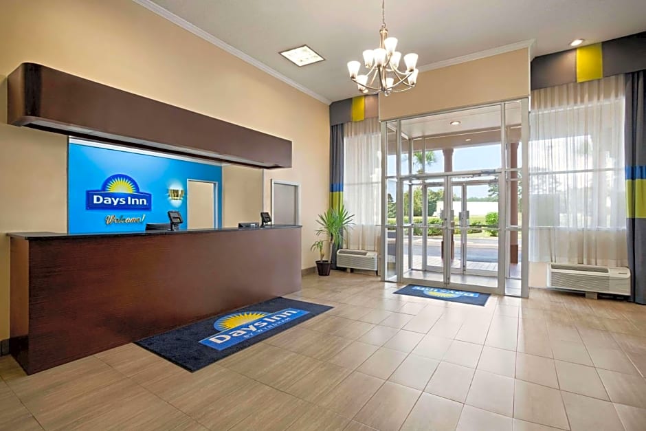 Days Inn by Wyndham Hardeeville/ I-95 State Line