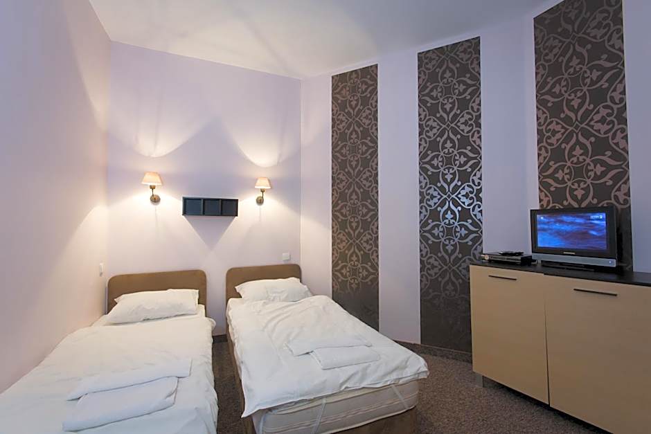 Helvetia Plus B&B - PRIVATE ROOMS and APARTMENTS