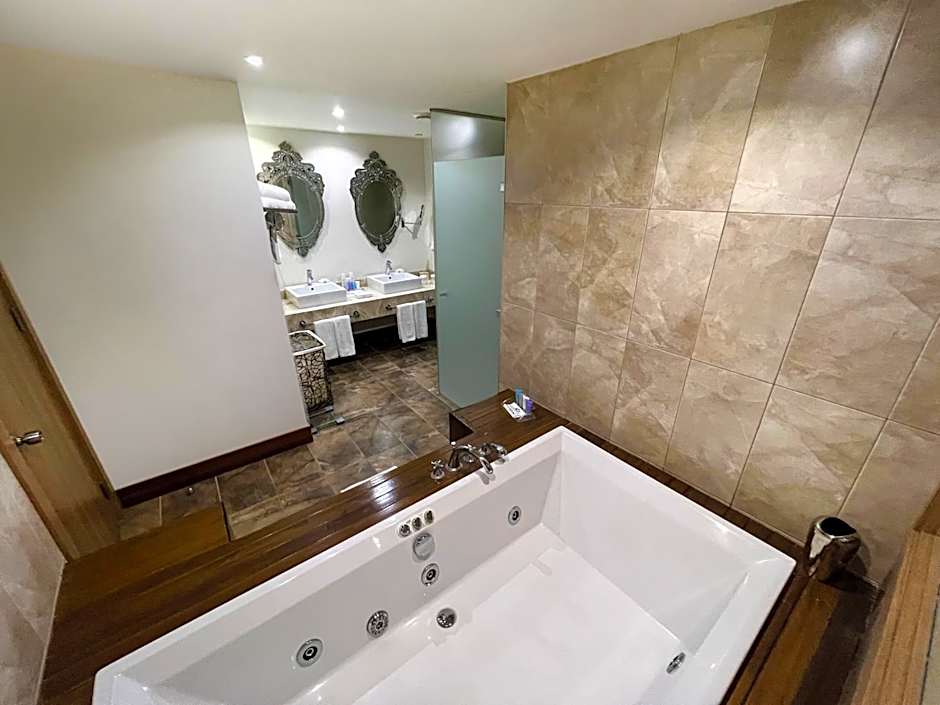 Kaya Izmir Thermal & Convention