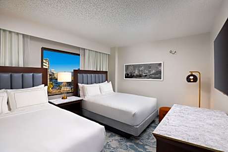 Junior Suite with Two Queen Beds and Kitchen