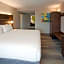 Holiday Inn Express Roseville-St. Paul By IHG