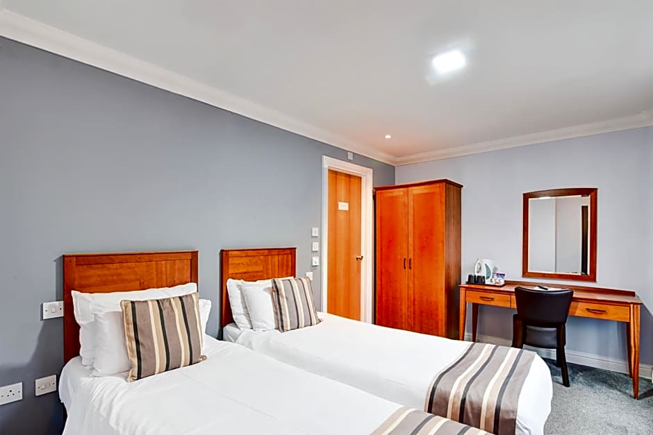 Aston Court Derby City Centre by Belvilla