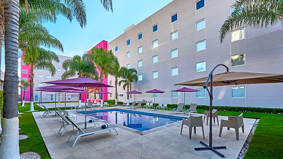 City Express Suites by Marriott Queretaro