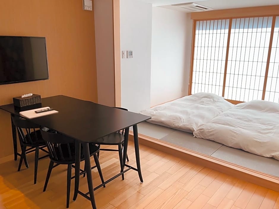 Nplus Tokyo Akihabara Premium