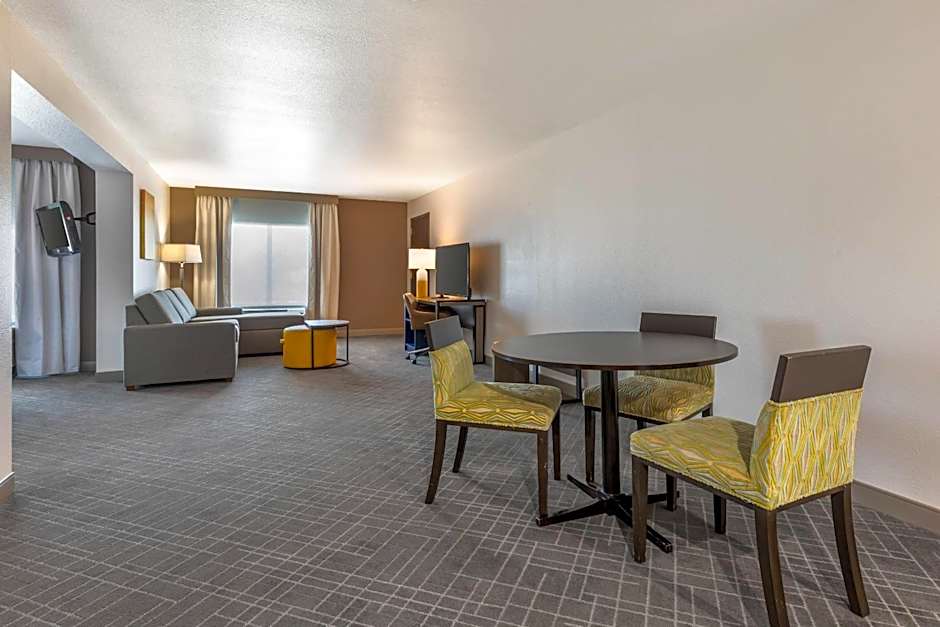 Comfort Inn & Suites Frisco East - McKinney