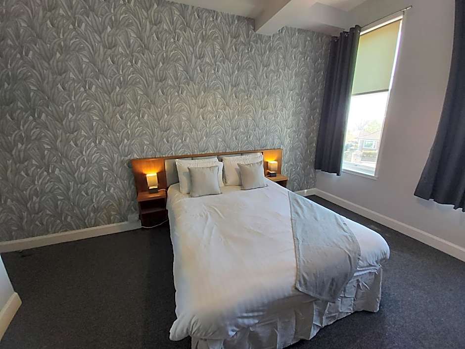 The Strathearn Hotel