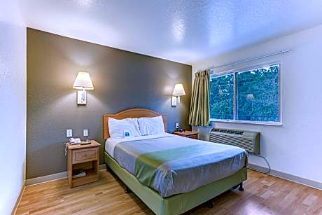 Deluxe Queen Room - Smoking