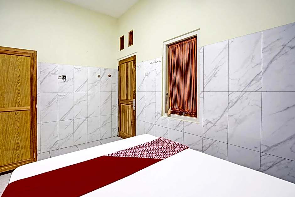 OYO Life 91884 Kost Kusuma Dewi Syariah