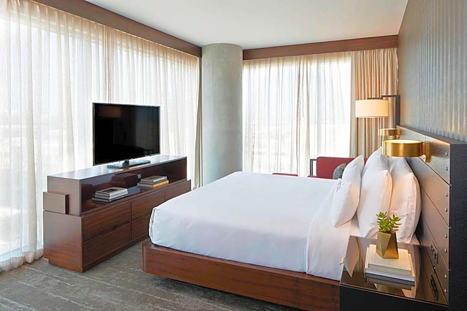 Renaissance by Marriott Dallas at Plano Legacy West Hotel