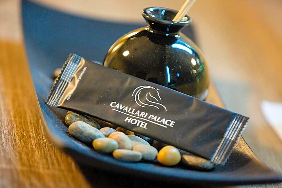 Cavallari Palace Hotel Suites