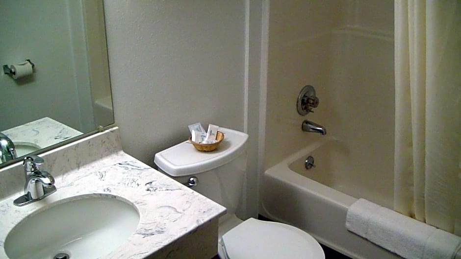 Budget Inn Express