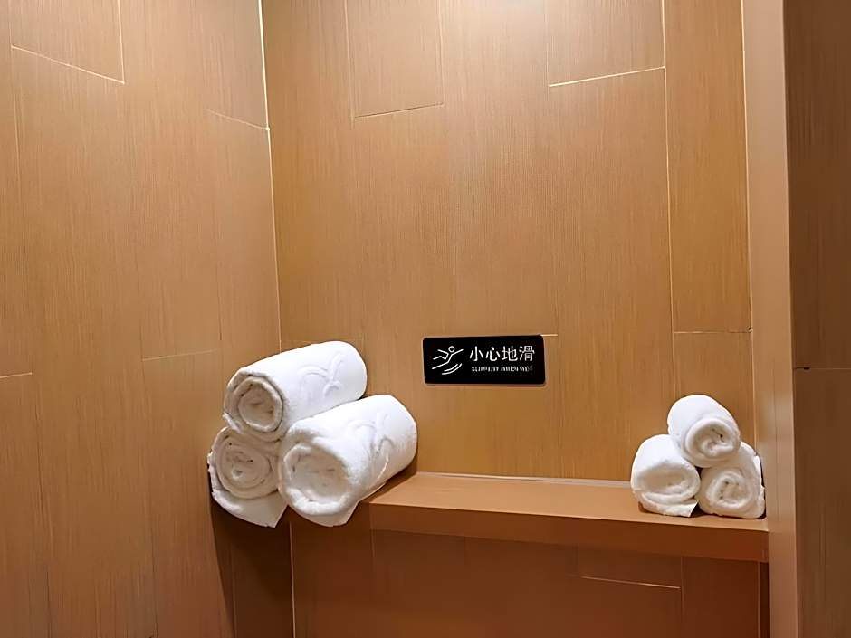 GreenTree Inn Shandong North Weihai Station North International Bathing Beach Business Hotel