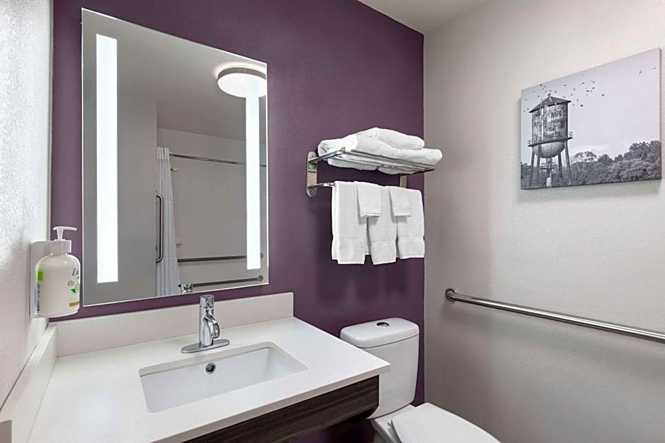 La Quinta Inn & Suites by Wyndham Loudon