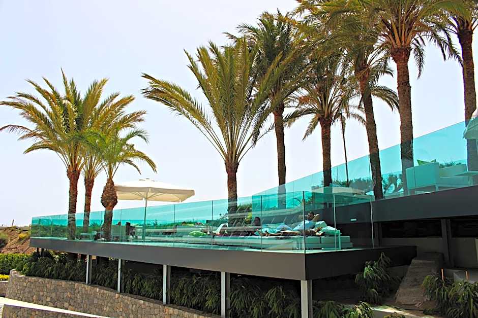 Santa Mónica Suites Hotel