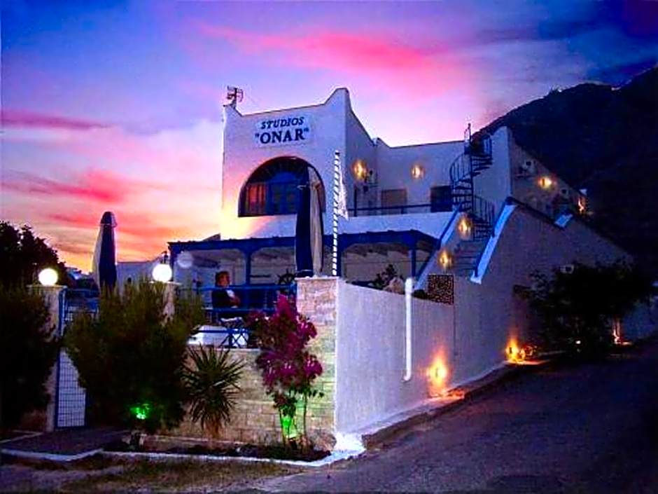 Onar Rooms & Studios