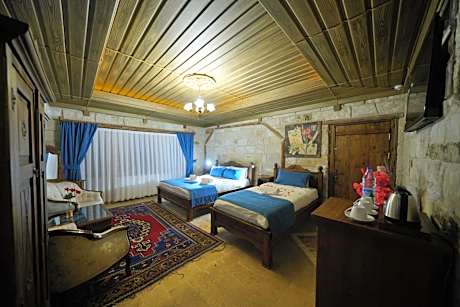 Comfort Room with Balcony