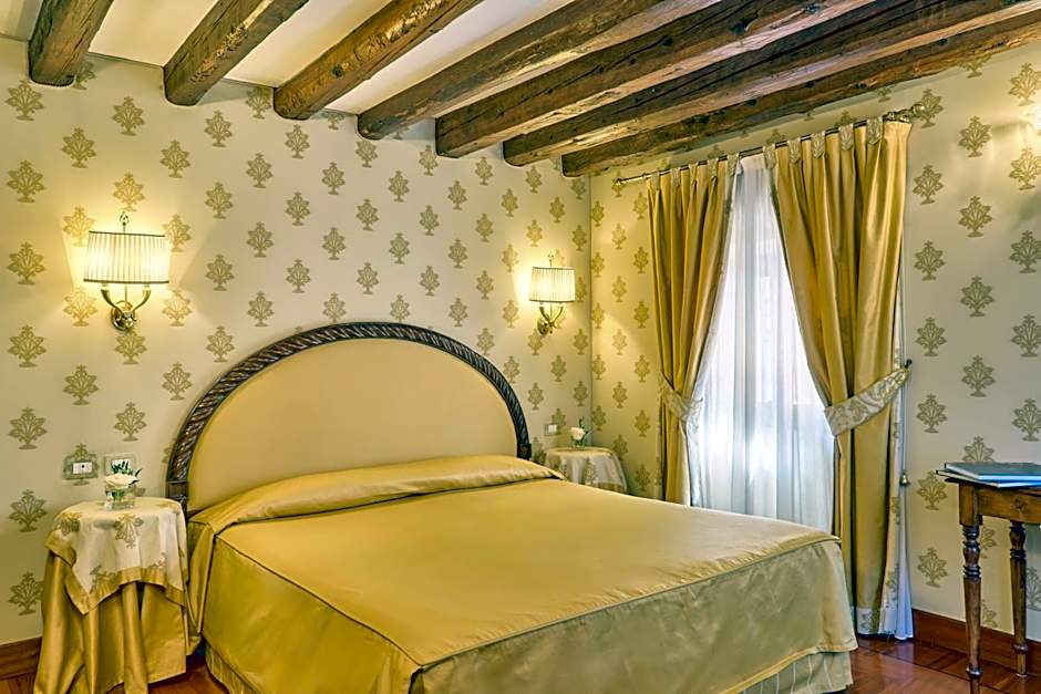 Hotel Palazzo Stern