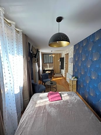 Double Room with Private External Bathroom