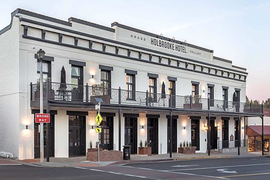 The Holbrooke Hotel
