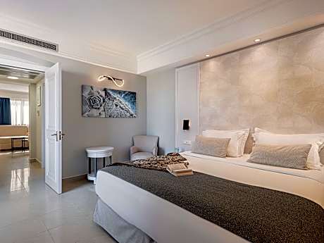 Executive Suite with Private Pool