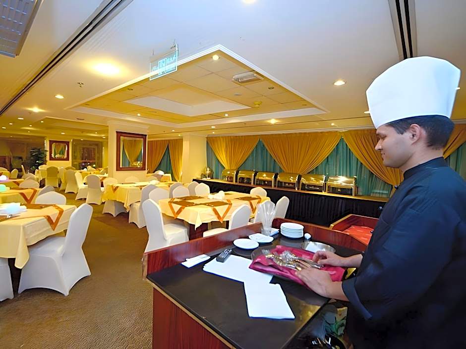 Nejoum Al Emarat