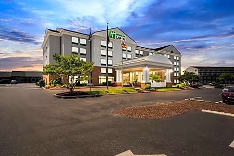Holiday Inn Express & Suites Ocean City - Northside By IHG