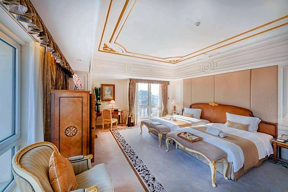 Zdjęcie 1 z 4 — Premier Family Room