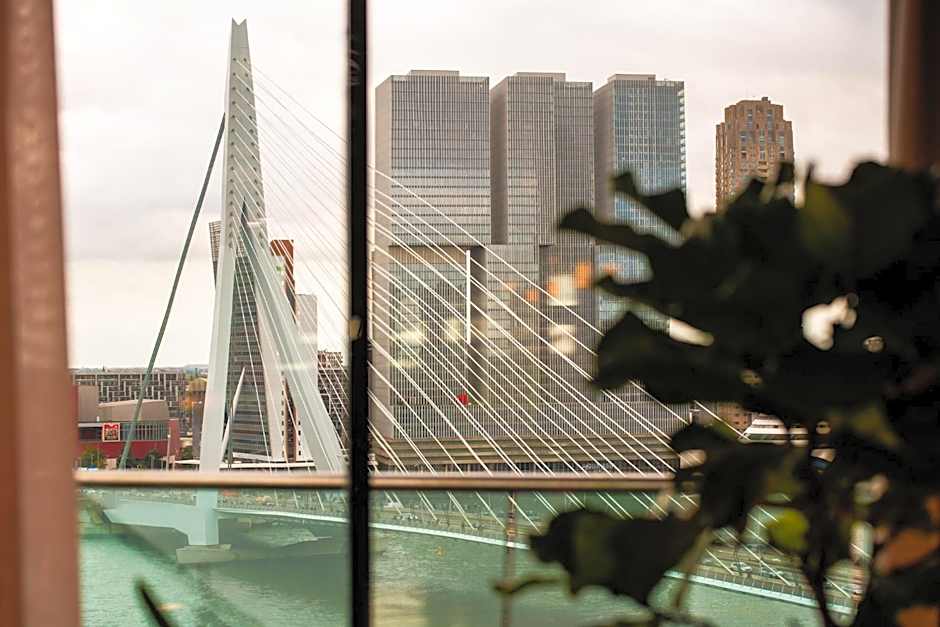 DoubleTree by Hilton Rotterdam Centre