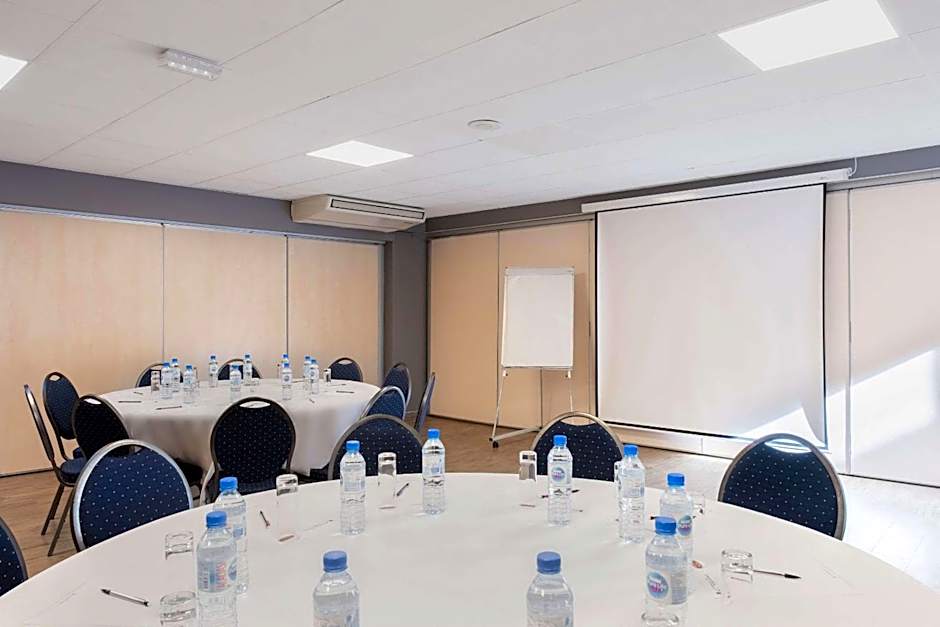 Hotel Le Circuit Le Mans