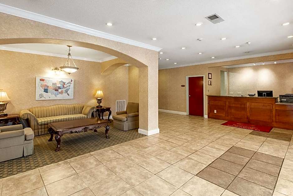 Econo Lodge Inn & Suites Douglasville