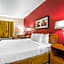 Quality Inn & Suites Chesterfield Village